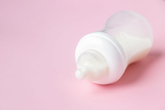 Biberon anti-colique en silicone ou en verre : quel modèle privilégier ?